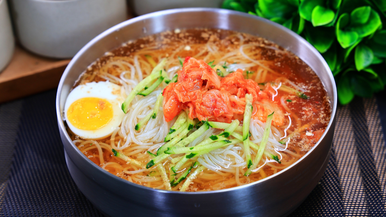 特色冰面条(冰的面条怎样下锅) 特色冰面条(冰的面条怎样下锅)