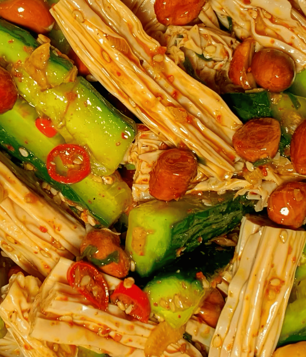 腐竹凉菜(腐竹凉菜隔夜还能吃吗)