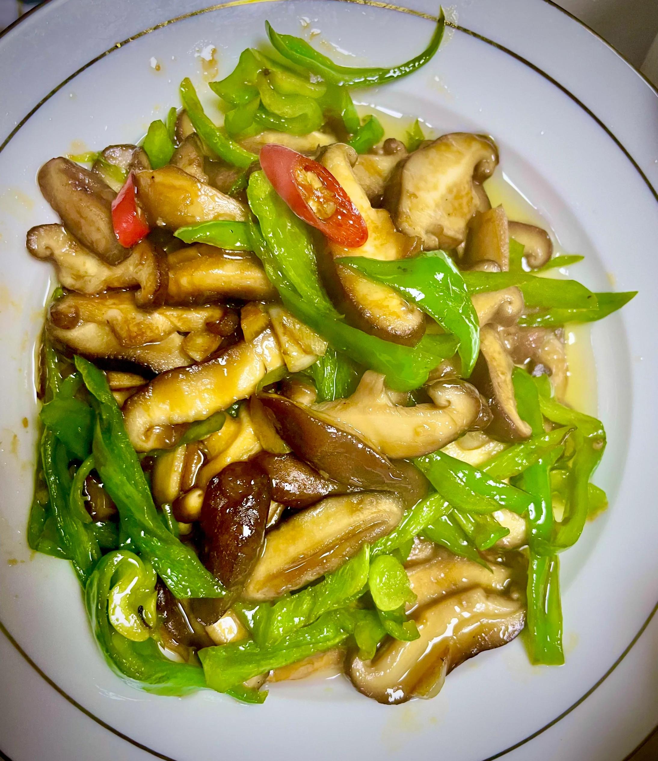 怎样炒简单素菜(如何炒素菜好吃) 怎样炒简单素菜(如何炒素菜好吃)