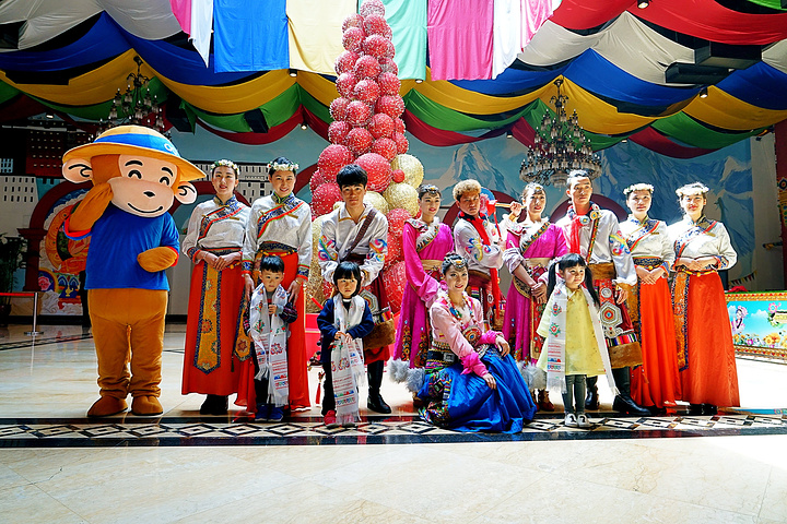 家庭的特色(家庭特色简短介绍怎么写)