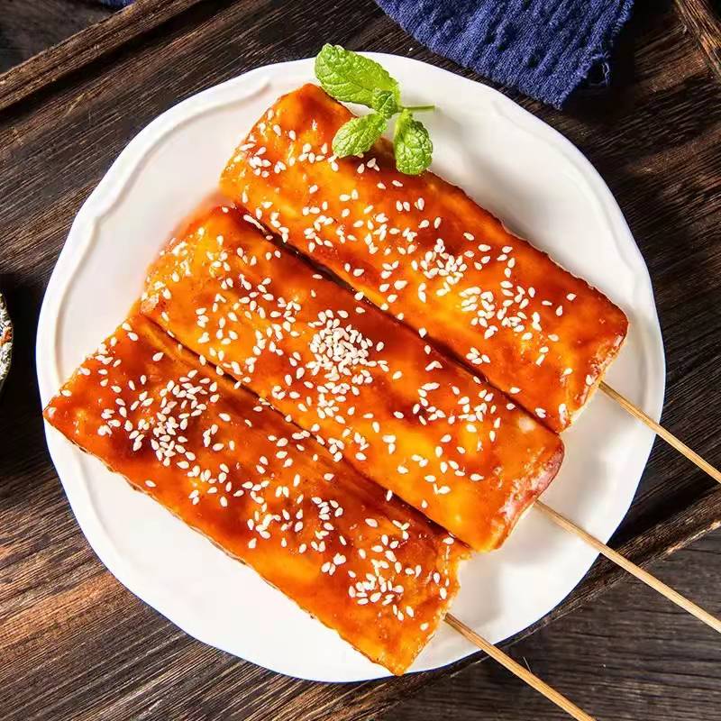 脆皮炸年糕小吃(炸脆皮年糕的酱是什么酱)