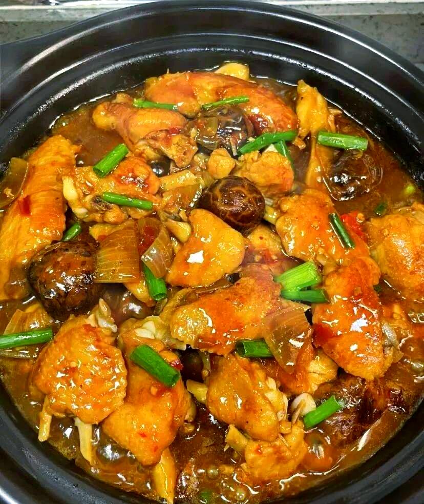 特色美食炖菜大全(特色最有名炖菜大全菜谱大全)