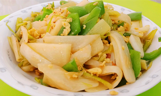 笋子炒鸡蛋的家常做法(筽笋炒鸡蛋) 笋子炒鸡蛋的家常做法(筽笋炒鸡蛋)