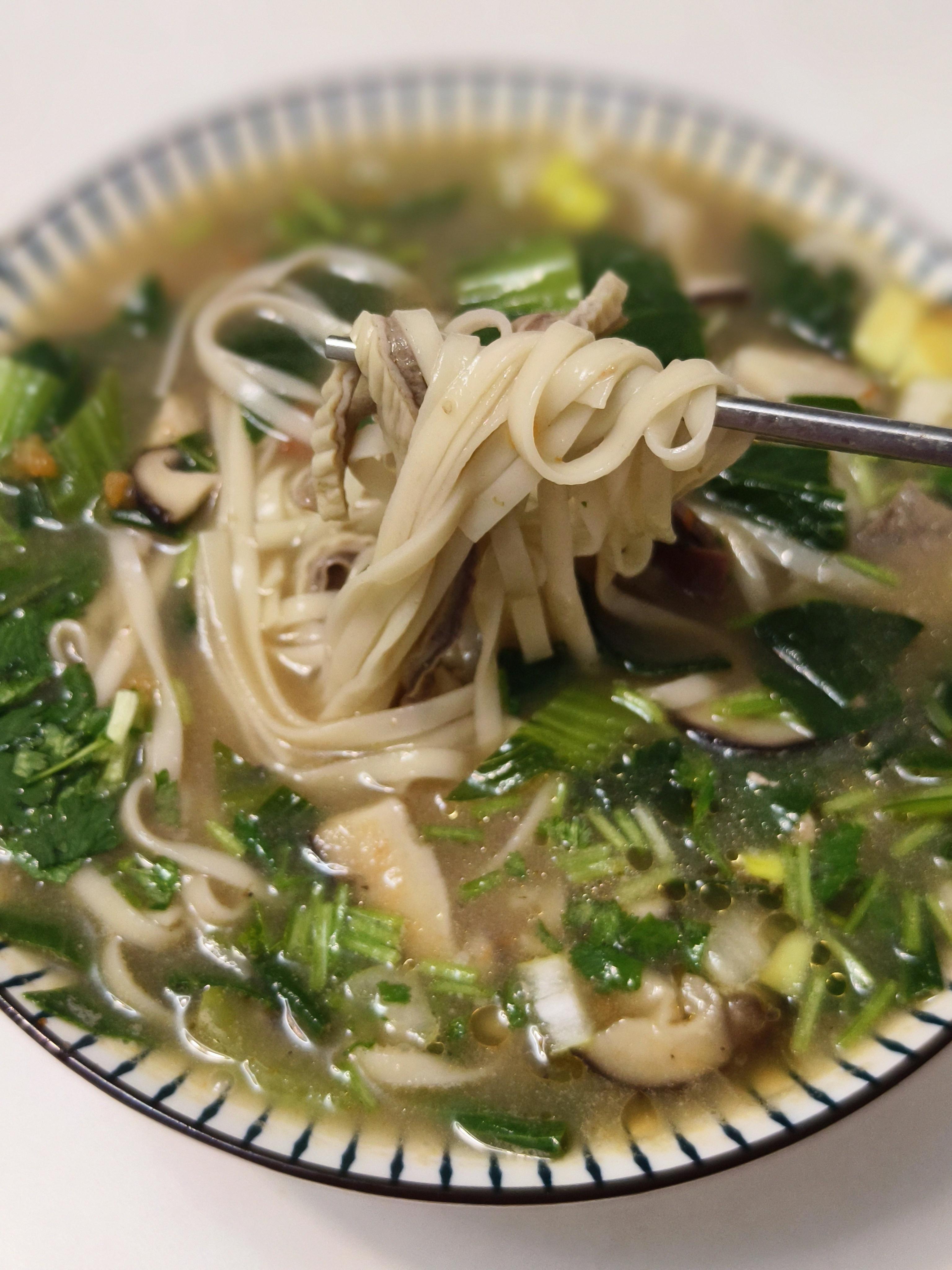 隔锅面家常做法(隔锅香是什么意思)