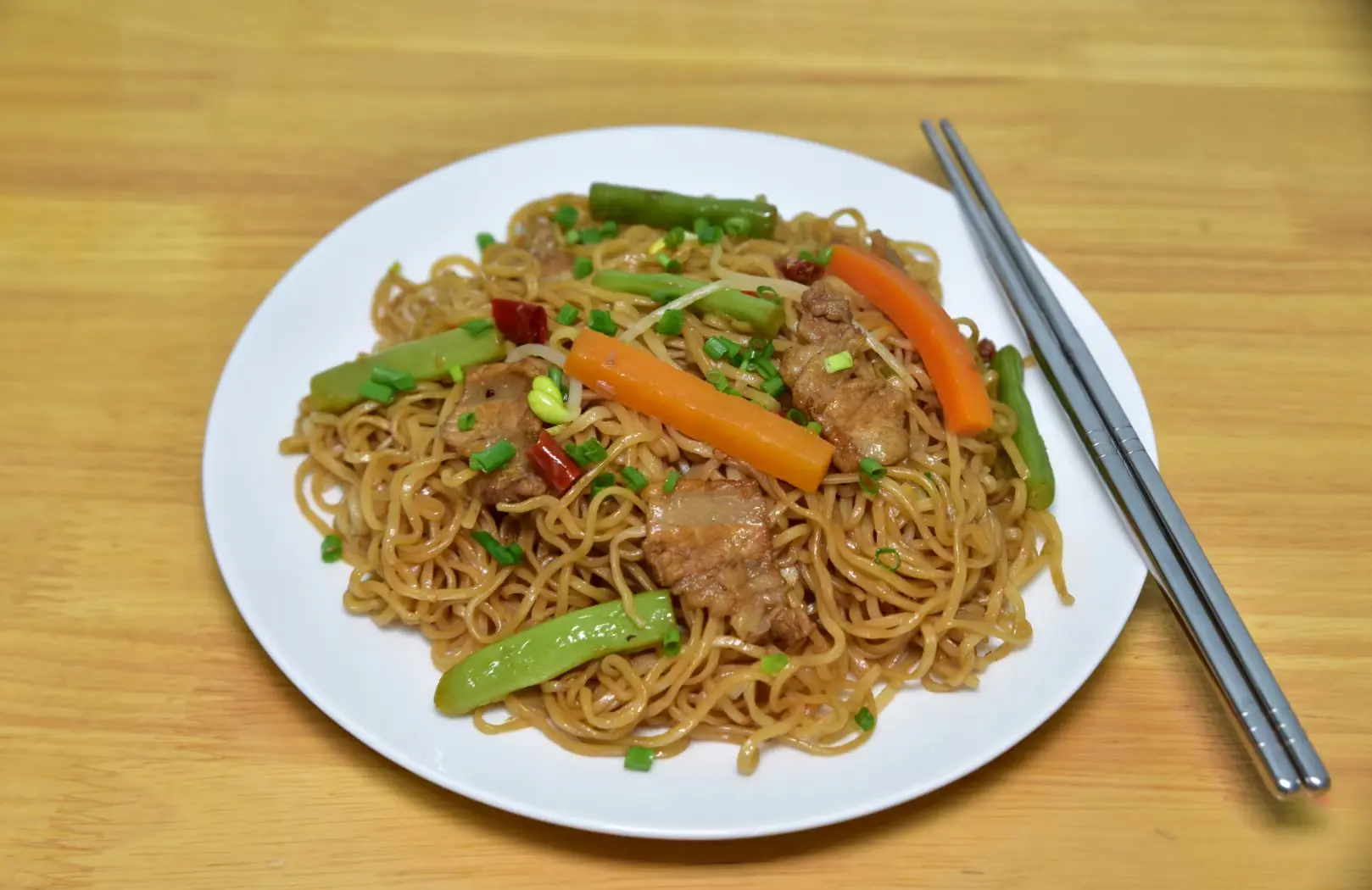 蒸素菜卤面(素菜蒸卤面都放什么菜) 蒸素菜卤面(素菜蒸卤面都放什么菜)