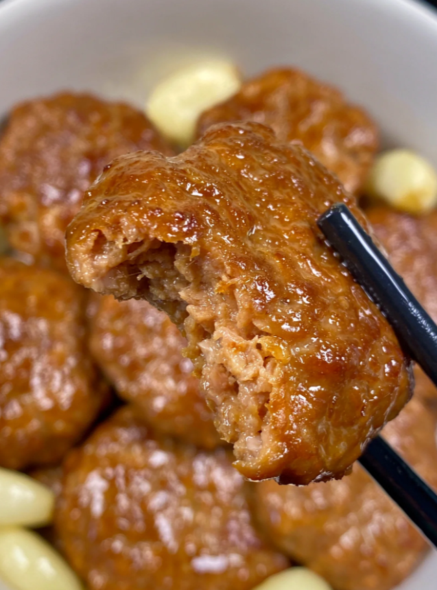 肉馅煎饼小吃(猪肉馅煎饼) 肉馅煎饼小吃(猪肉馅煎饼)