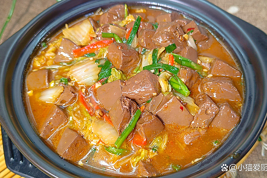 顿猪血的做法大全家常(炖猪血的做法) 顿猪血的做法大全家常(炖猪血的做法)