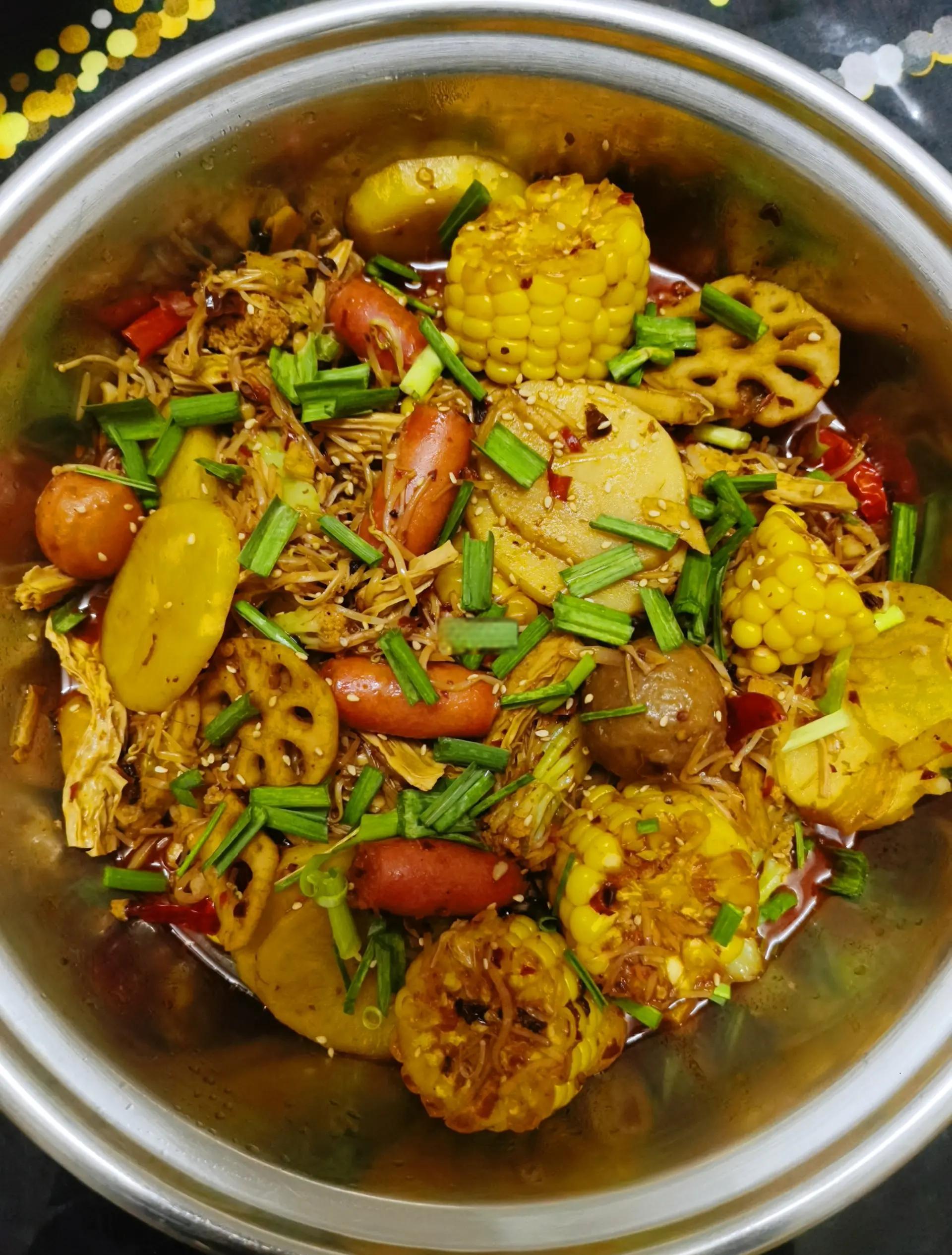 素菜辣香锅的家常做法(素菜香锅图片) 素菜辣香锅的家常做法(素菜香锅图片)