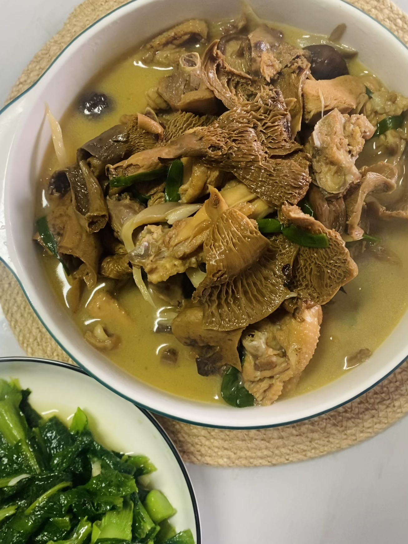 乱炖鸡陪素菜(最简单的十道素菜) 乱炖鸡陪素菜(最简单的十道素菜)