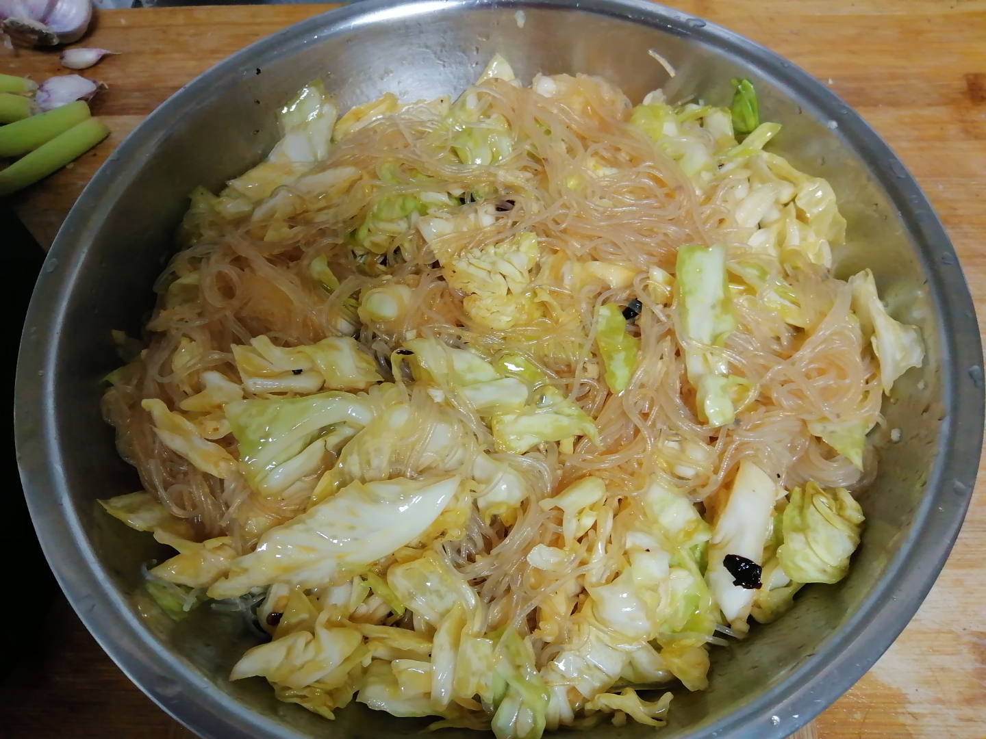 圆白菜凉菜热量(圆白菜凉菜热量高吗) 圆白菜凉菜热量(圆白菜凉菜热量高吗)