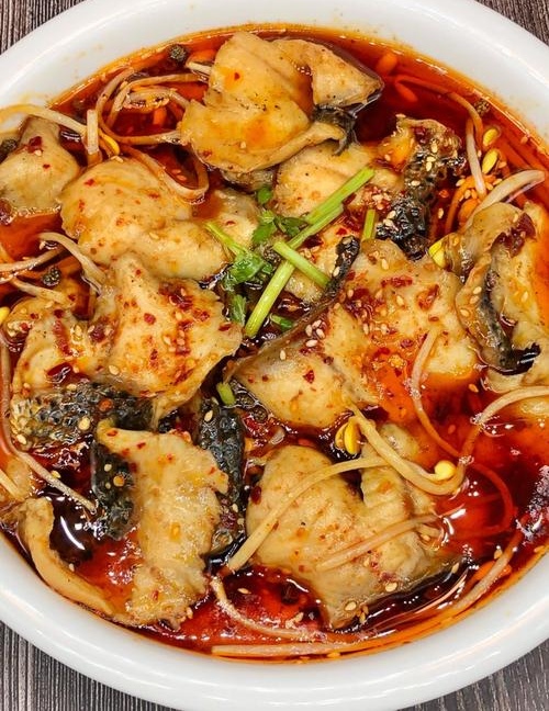 特色熬鱼的做法(特色熬鱼的做法窍门) 特色熬鱼的做法(特色熬鱼的做法窍门)