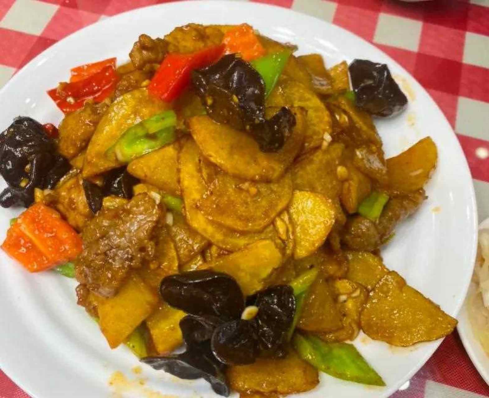 过鱼肉土豆片家常(过鱼肉的家常做法大全) 过鱼肉土豆片家常(过鱼肉的家常做法大全)