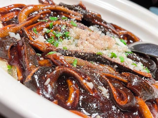 安徽特色菜选料(安徽特色菜谱大全简介)