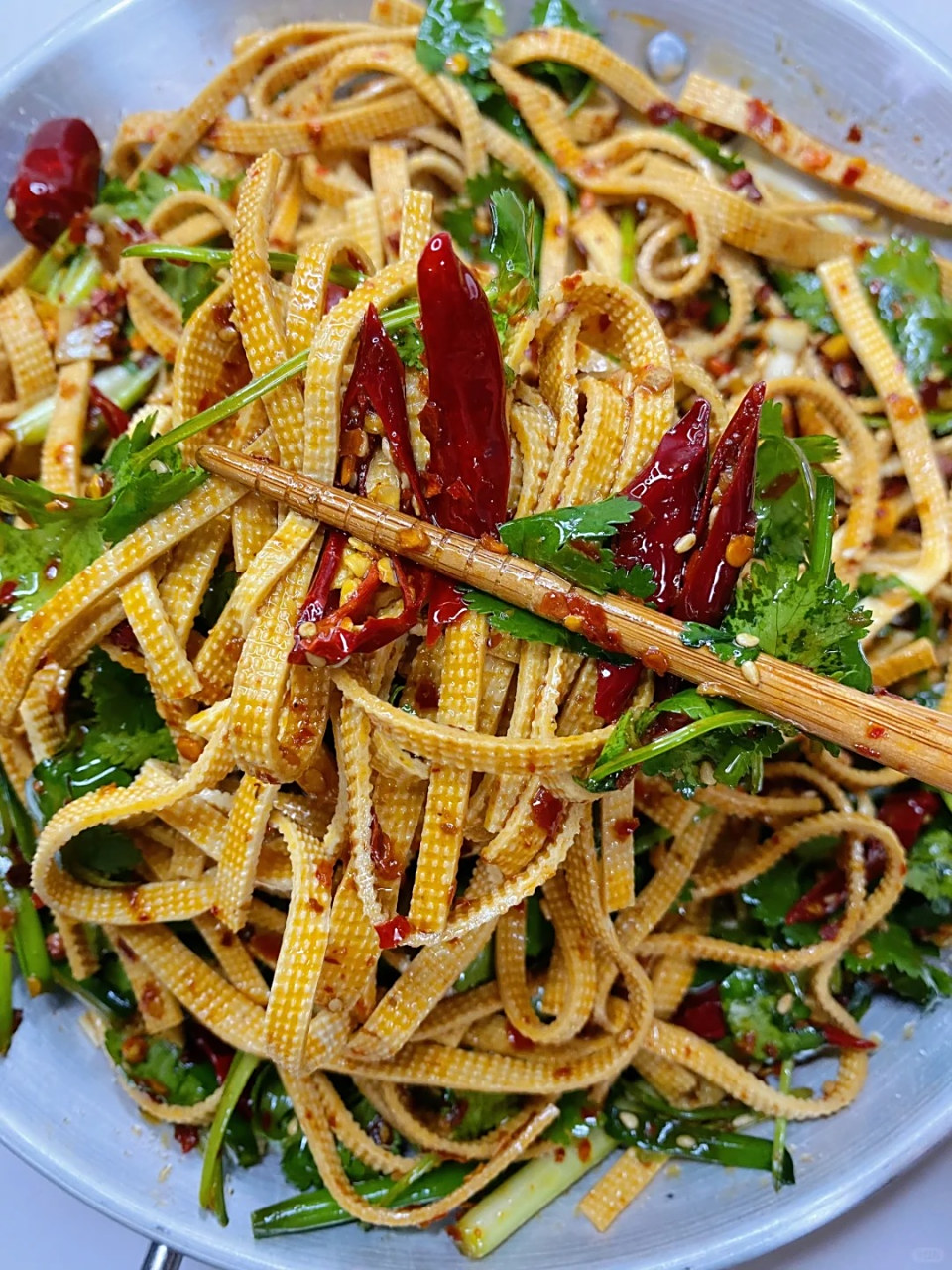 家常凉拌豆腐丝(凉拌豆腐丝怎样做好吃)