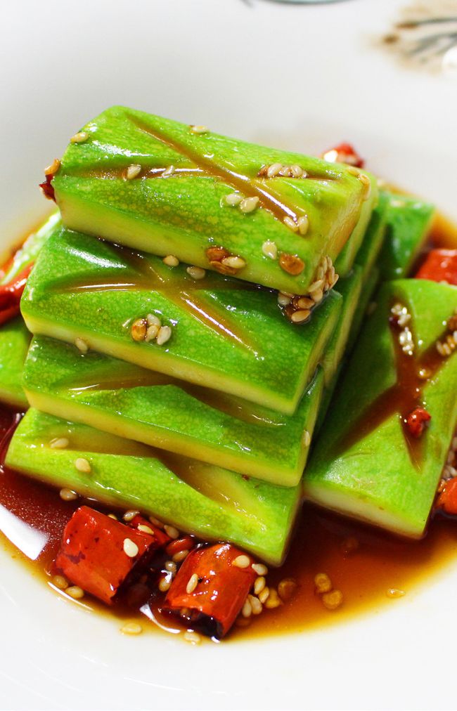 凉菜盘丝西葫芦(凉菜盘丝西葫芦图片大全) 凉菜盘丝西葫芦(凉菜盘丝西葫芦图片大全)