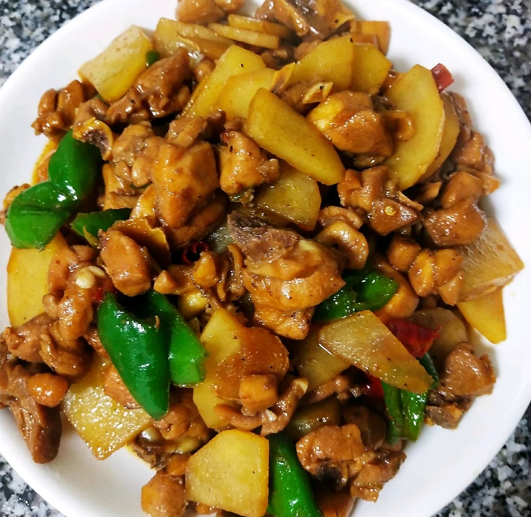 青椒鸡的做法大全家常(青椒鸡的做法大全家常视频) 青椒鸡的做法大全家常(青椒鸡的做法大全家常视频)