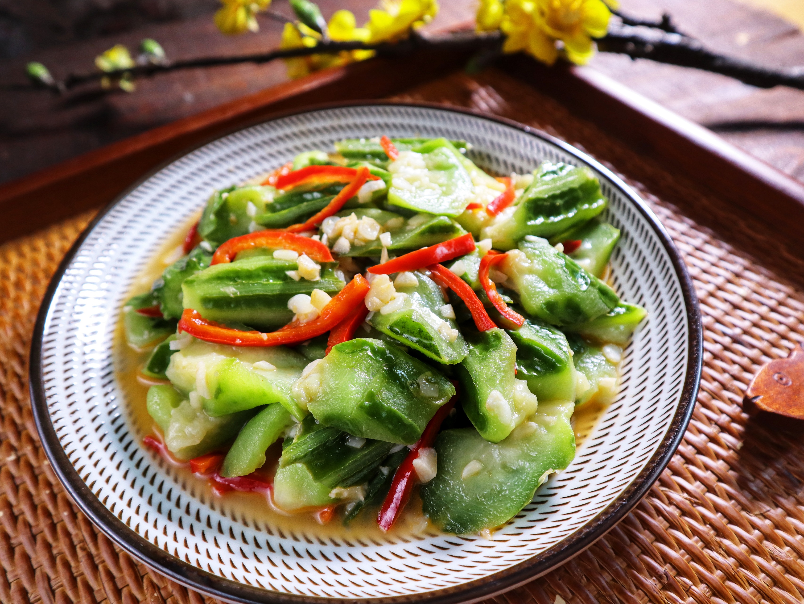 凉菜丝瓜图片(凉拌菜丝做法大全家常) 凉菜丝瓜图片(凉拌菜丝做法大全家常)