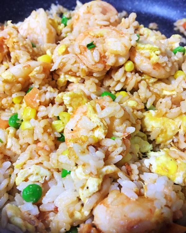 小吃货爱美食(小吃货爱美食的说说) 小吃货爱美食(小吃货爱美食的说说)