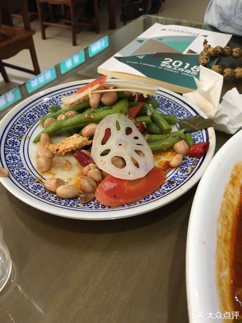 杨凌凉菜架子(杨凌耍女娃的地方) 杨凌凉菜架子(杨凌耍女娃的地方)