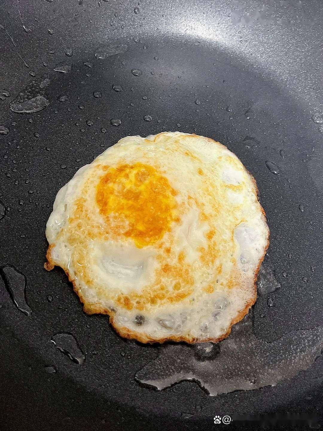 早餐鸡蛋怎么煎(早餐鸡蛋煎饼的做法) 早餐鸡蛋怎么煎(早餐鸡蛋煎饼的做法)