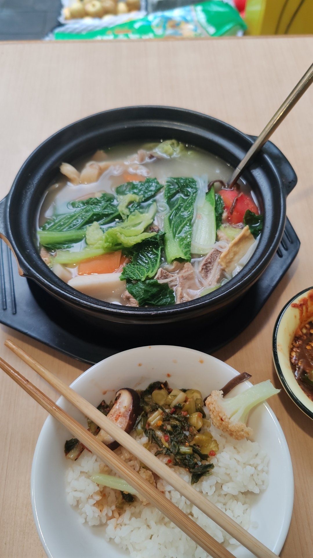 麻辣素菜砂锅图片大全(麻辣素菜砂锅图片大全大图) 麻辣素菜砂锅图片大全(麻辣素菜砂锅图片大全大图)