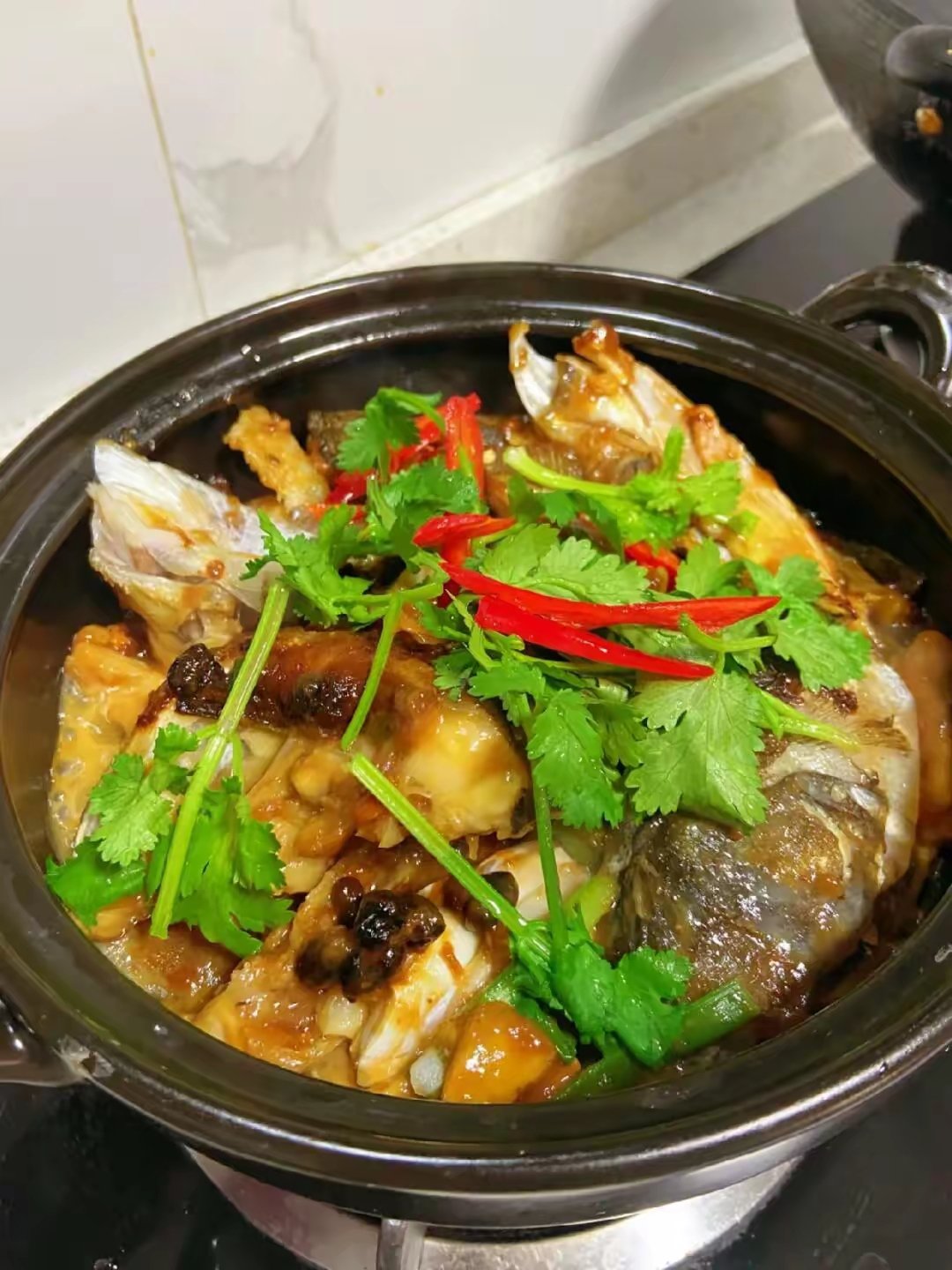 鲈鱼家常做法(怎样蒸鲈鱼家常做法) 鲈鱼家常做法(怎样蒸鲈鱼家常做法)