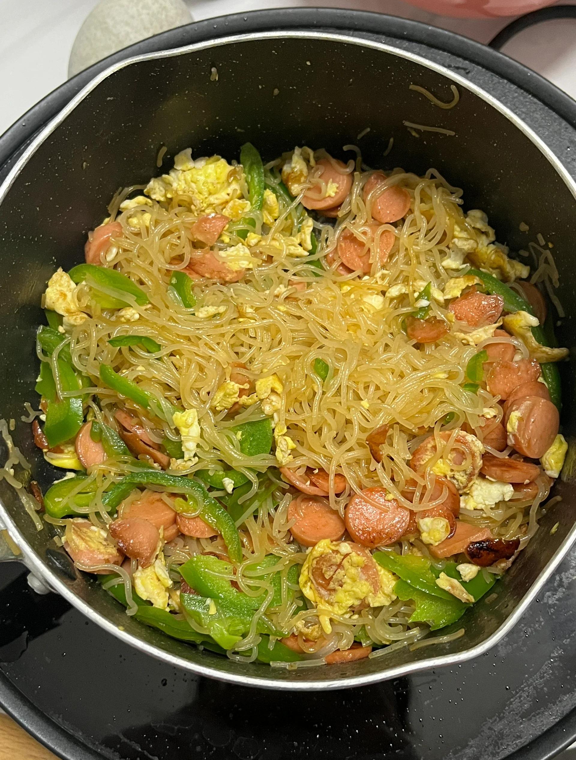 炒手擀粉的家常做法(手擀粉和什么炒在一起好) 炒手擀粉的家常做法(手擀粉和什么炒在一起好)