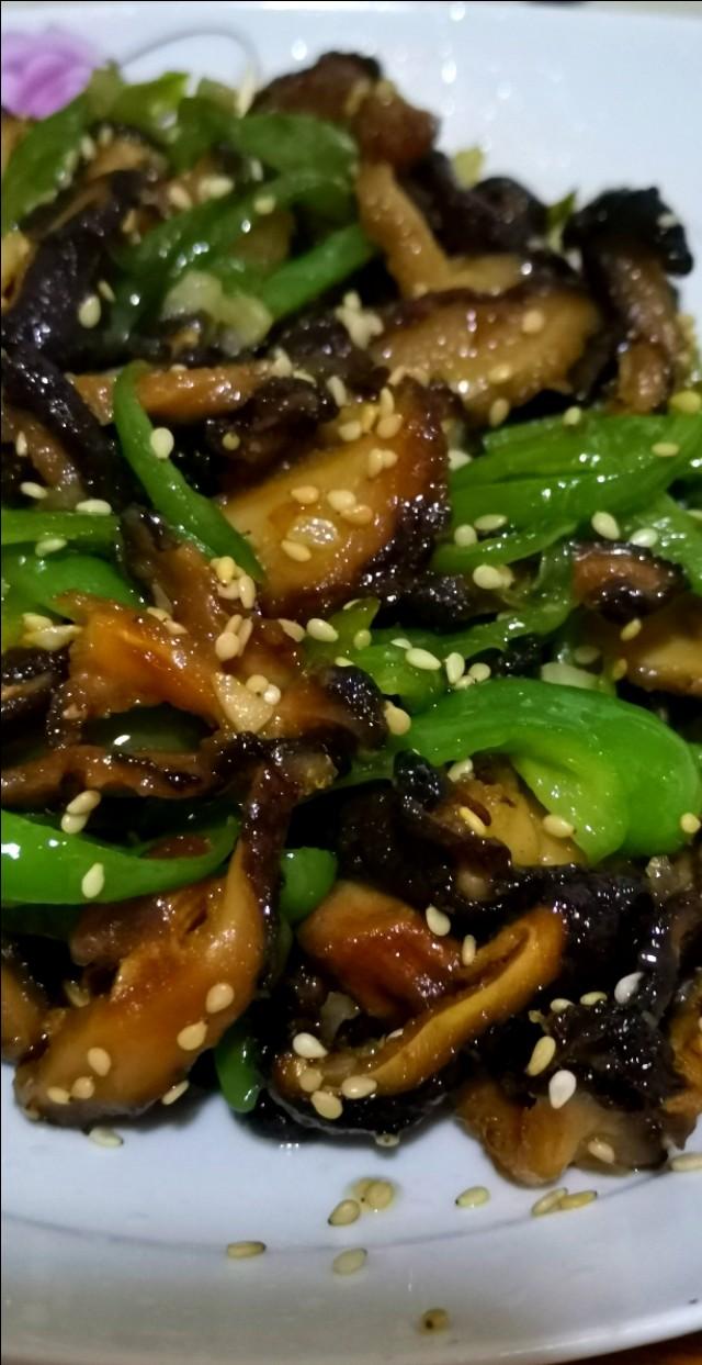 干香菇怎么做凉菜(干香菇怎样做菜) 干香菇怎么做凉菜(干香菇怎样做菜)