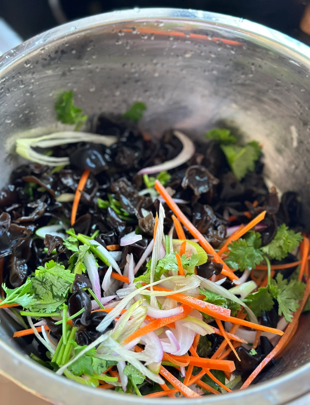 凉菜木耳洋葱(凉菜木耳洋葱怎么炒) 凉菜木耳洋葱(凉菜木耳洋葱怎么炒)