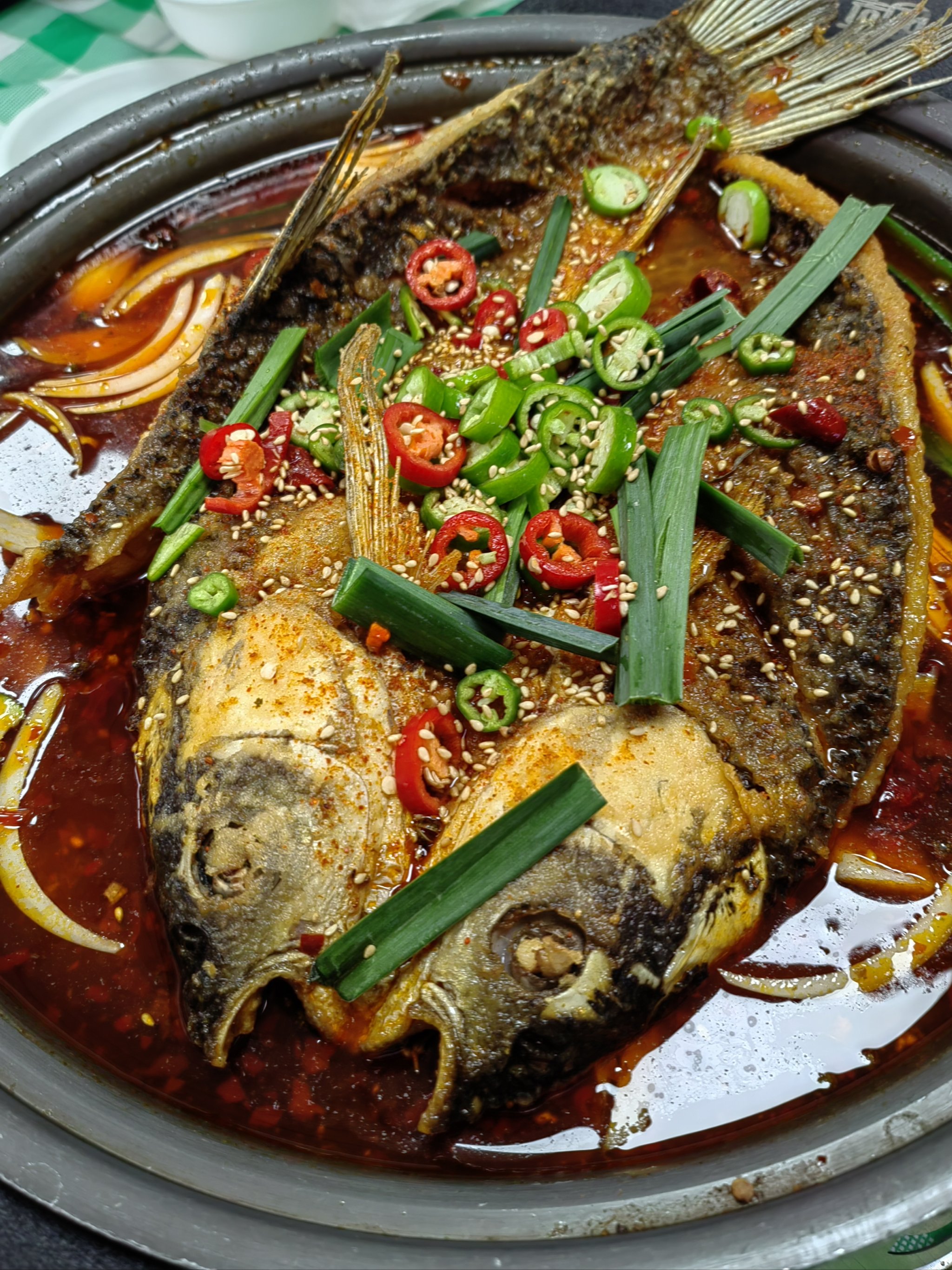 特色美味烤鱼(特色美味烤鱼的做法) 特色美味烤鱼(特色美味烤鱼的做法)