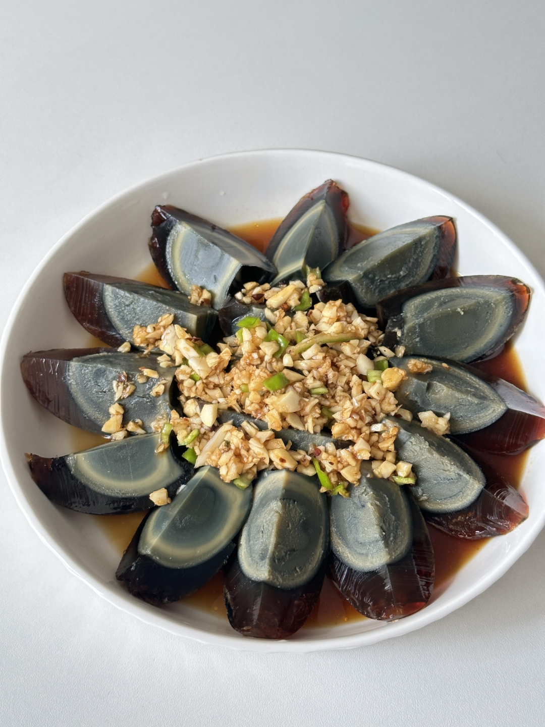 鸡蛋皮调凉菜(鸡蛋皮调凉菜怎么做) 鸡蛋皮调凉菜(鸡蛋皮调凉菜怎么做)