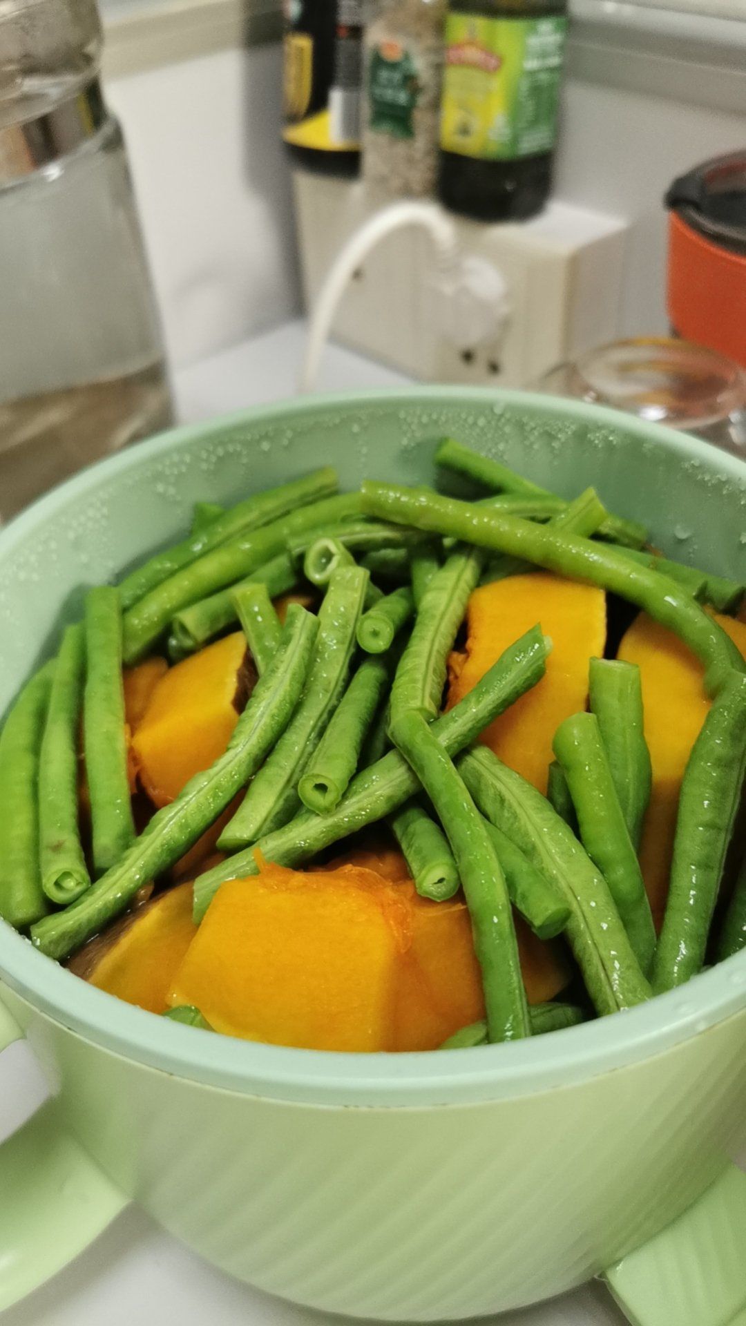 炖素菜(炖素菜放大料有用吗) 炖素菜(炖素菜放大料有用吗)