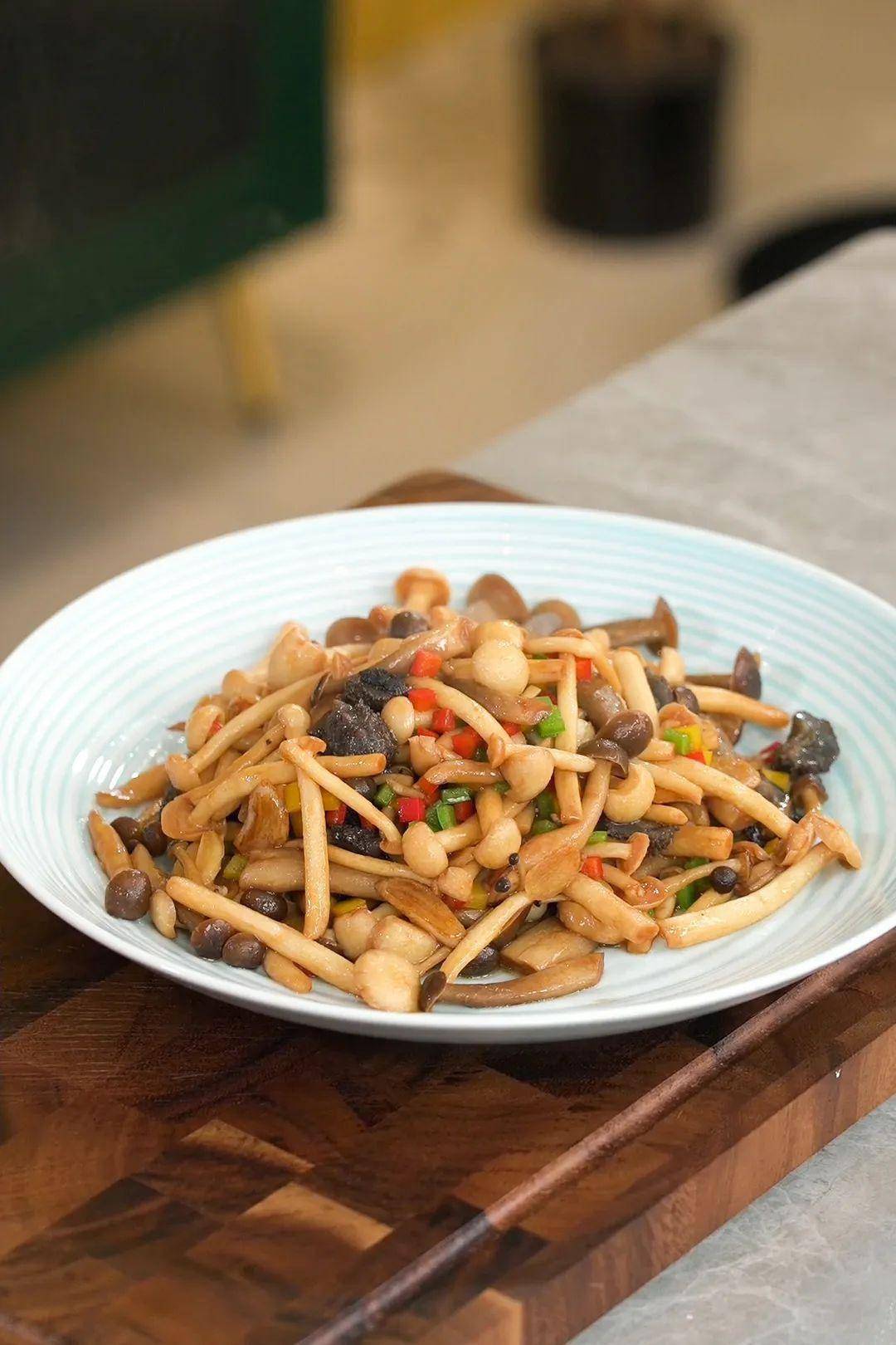 特色炒杂菌(小炒杂菌) 特色炒杂菌(小炒杂菌)