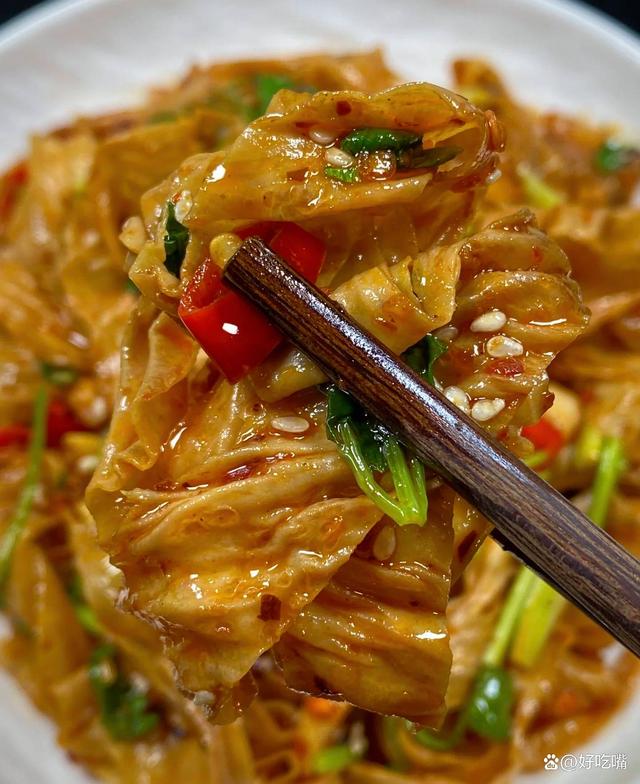 腐竹皮的做法大全家常(腐竹皮的功效与作用) 腐竹皮的做法大全家常(腐竹皮的功效与作用)