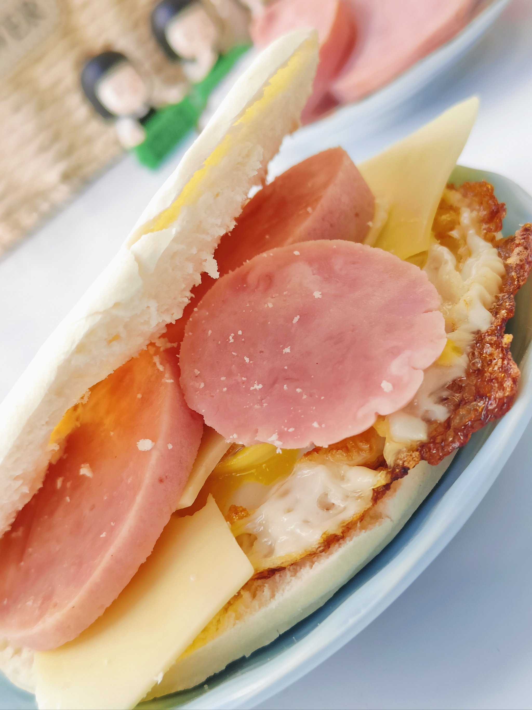 港式早餐火腿煎蛋(煎蛋煎火腿肠早餐) 港式早餐火腿煎蛋(煎蛋煎火腿肠早餐)