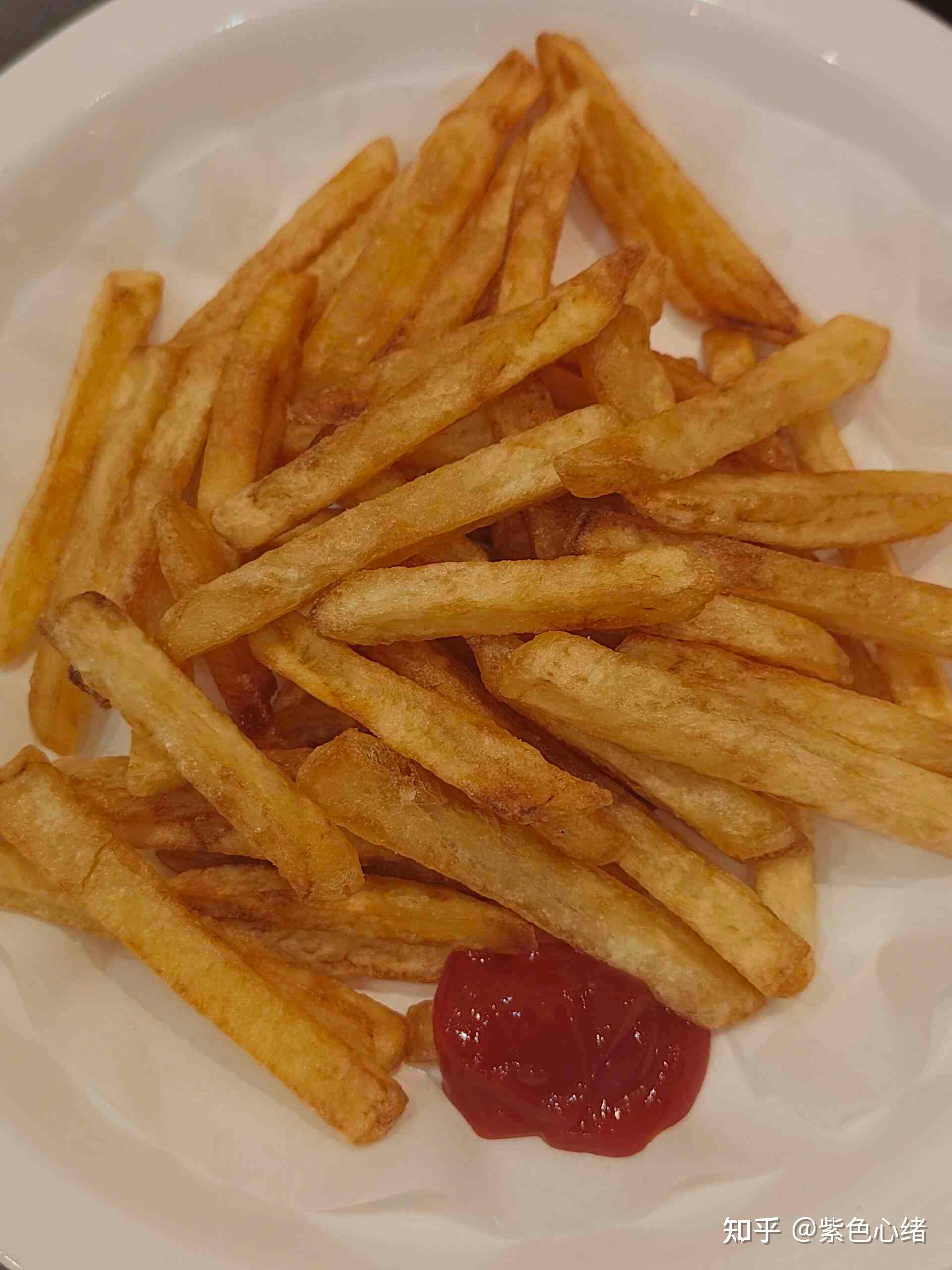 哪些素菜可以油炸(有什么可以炸的素菜) 哪些素菜可以油炸(有什么可以炸的素菜)