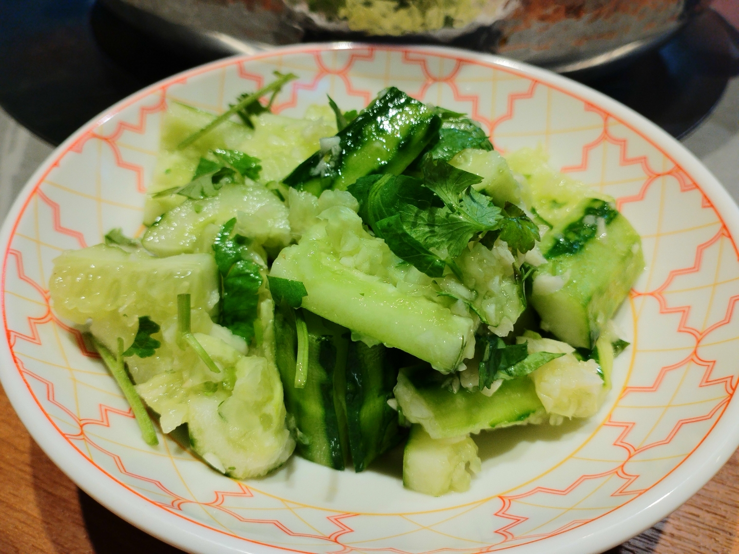 绿色脆的凉菜(绿色的吃起来脆脆的凉菜) 绿色脆的凉菜(绿色的吃起来脆脆的凉菜)