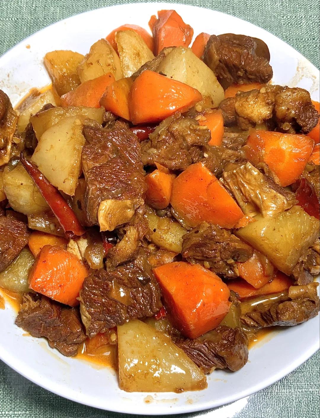 炖牛肉萝卜的家常做法(炖牛肉萝卜的家常做法简单又好吃) 炖牛肉萝卜的家常做法(炖牛肉萝卜的家常做法简单又好吃)