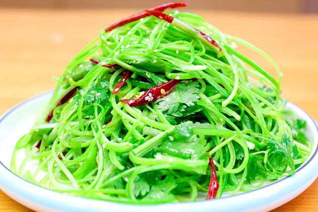 绿叶拌凉菜(凉拌的绿叶菜)