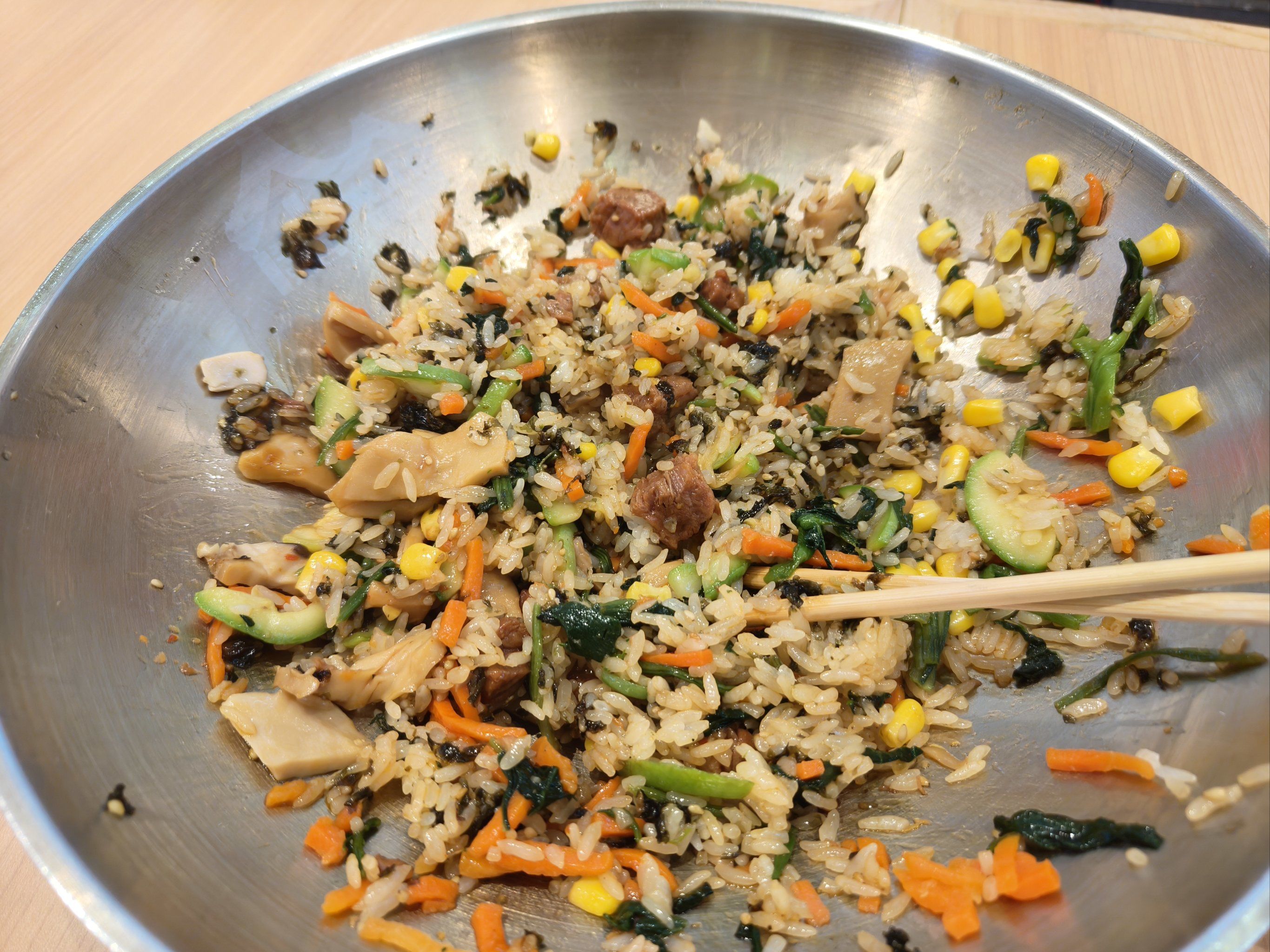 素菜拌饭图片(素菜拌饭图片高清) 素菜拌饭图片(素菜拌饭图片高清)