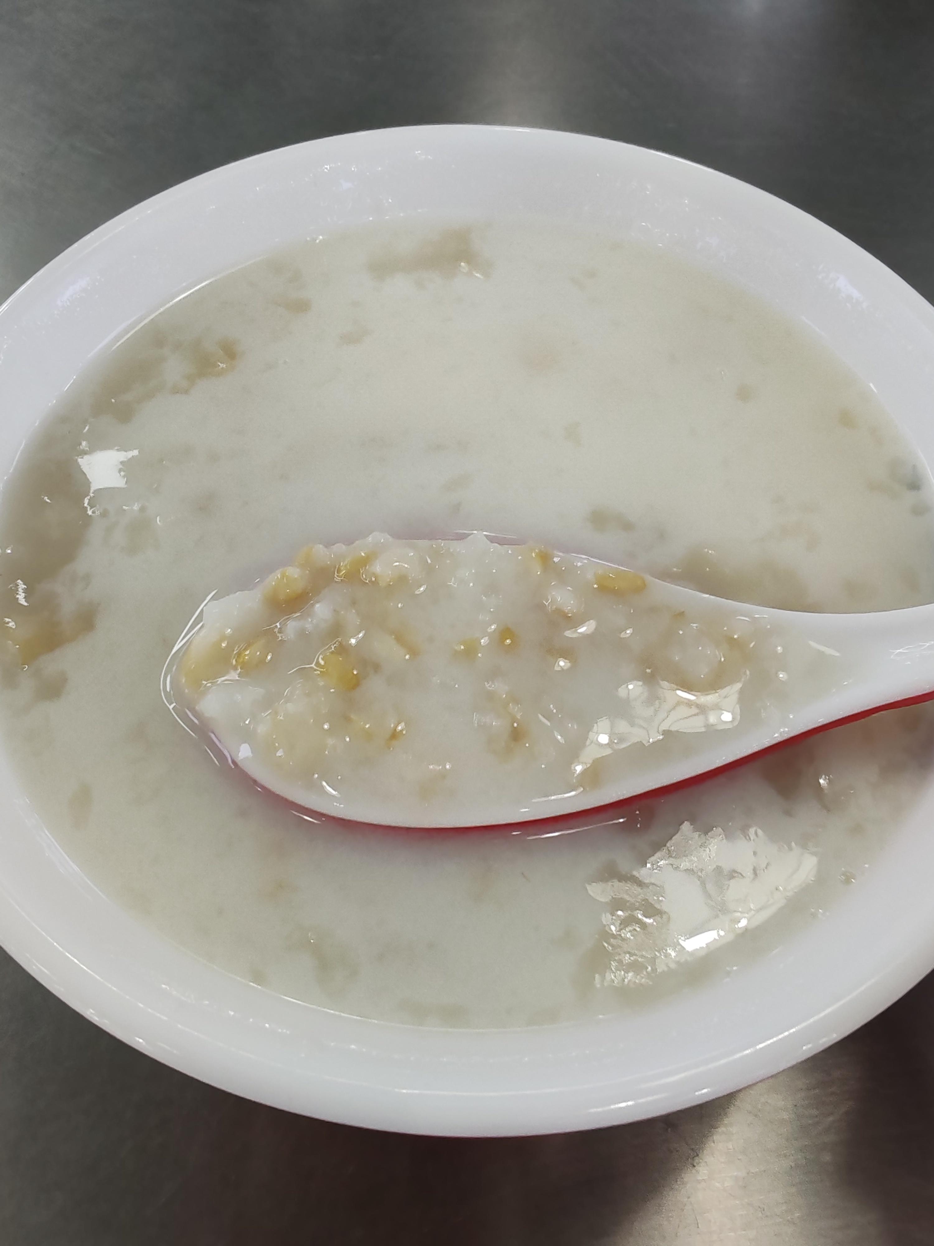 快手早餐燕麦牛奶(燕麦早餐奶热量高吗)