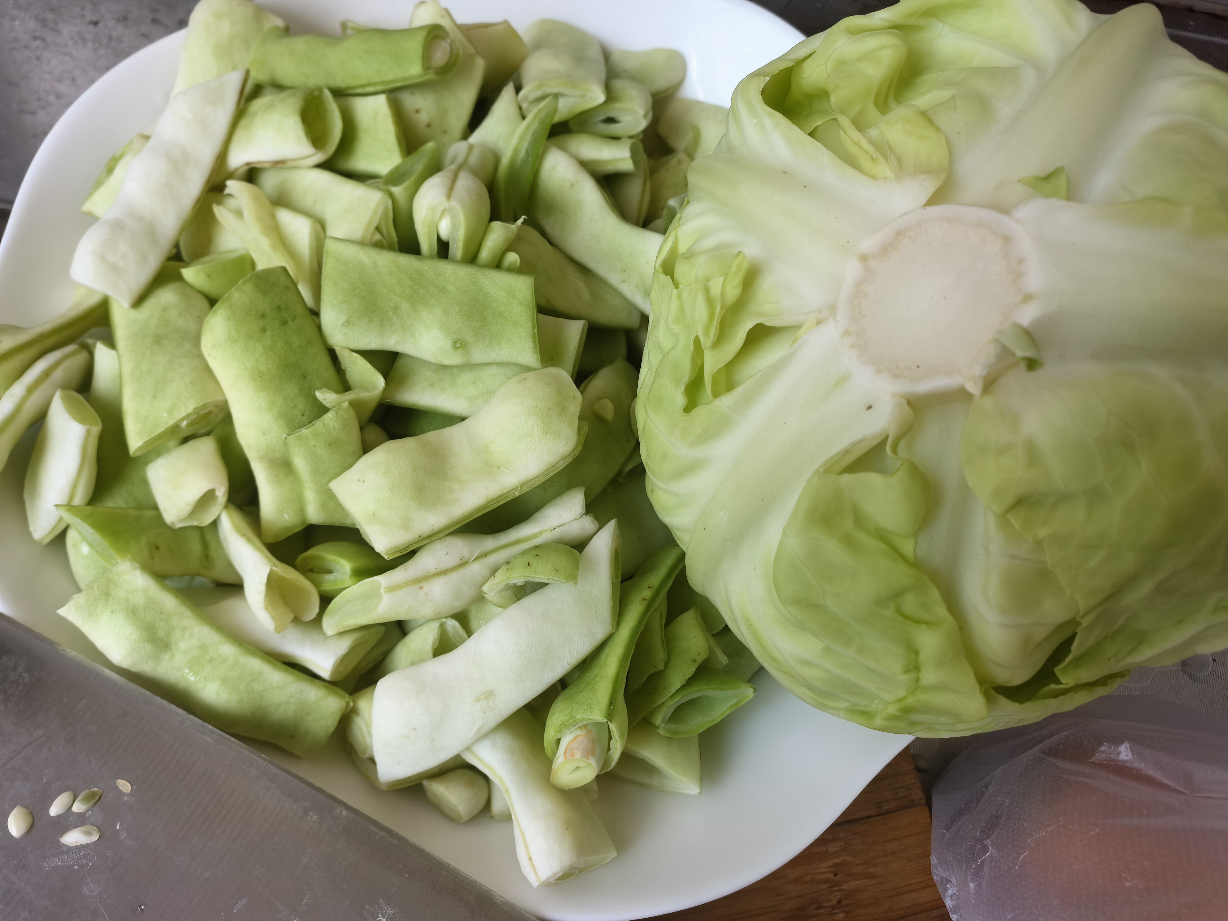 厨房家常菜(厨房家常菜图片) 厨房家常菜(厨房家常菜图片)