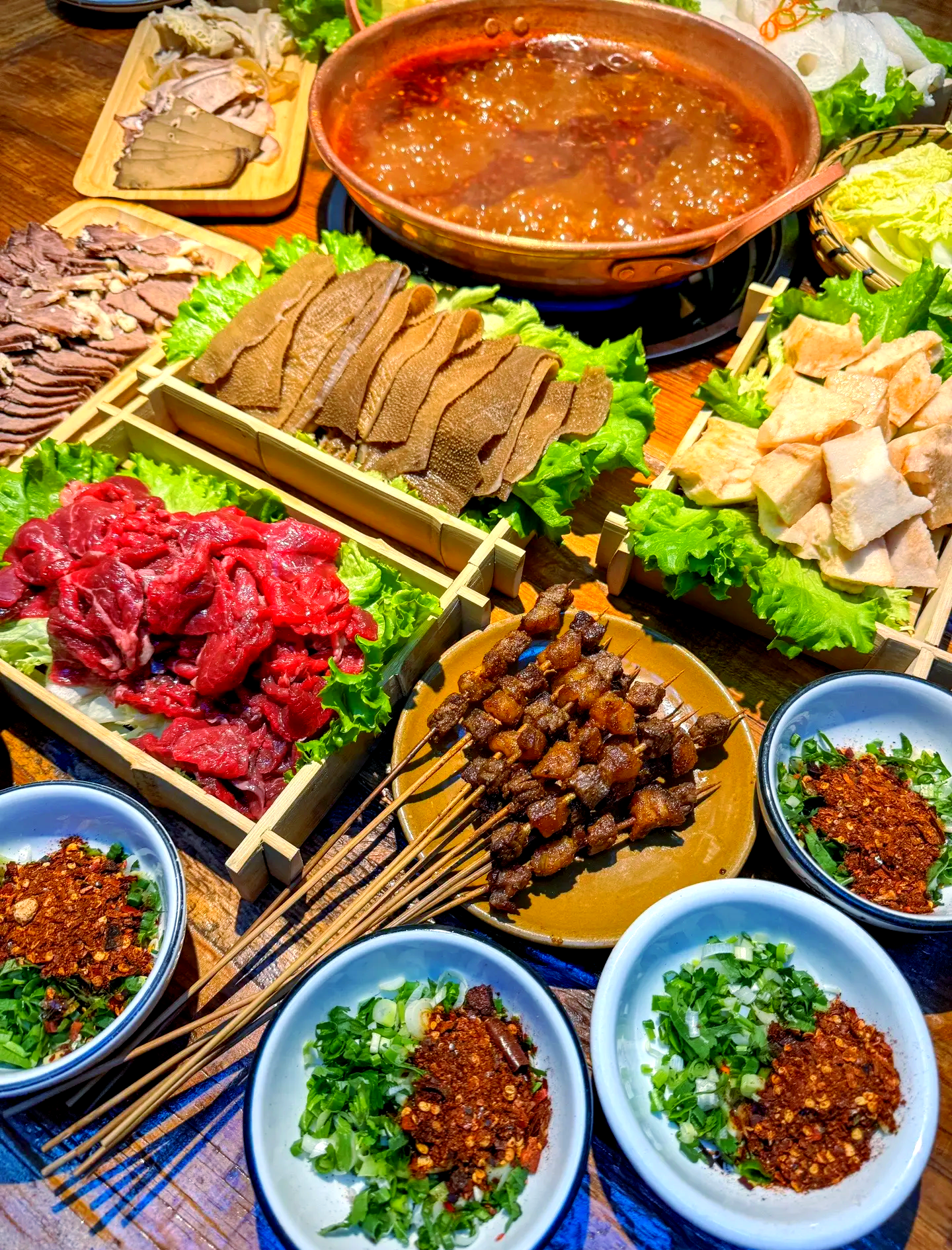 昆明特色菜大全(昆明特色菜大全菜单) 昆明特色菜大全(昆明特色菜大全菜单)