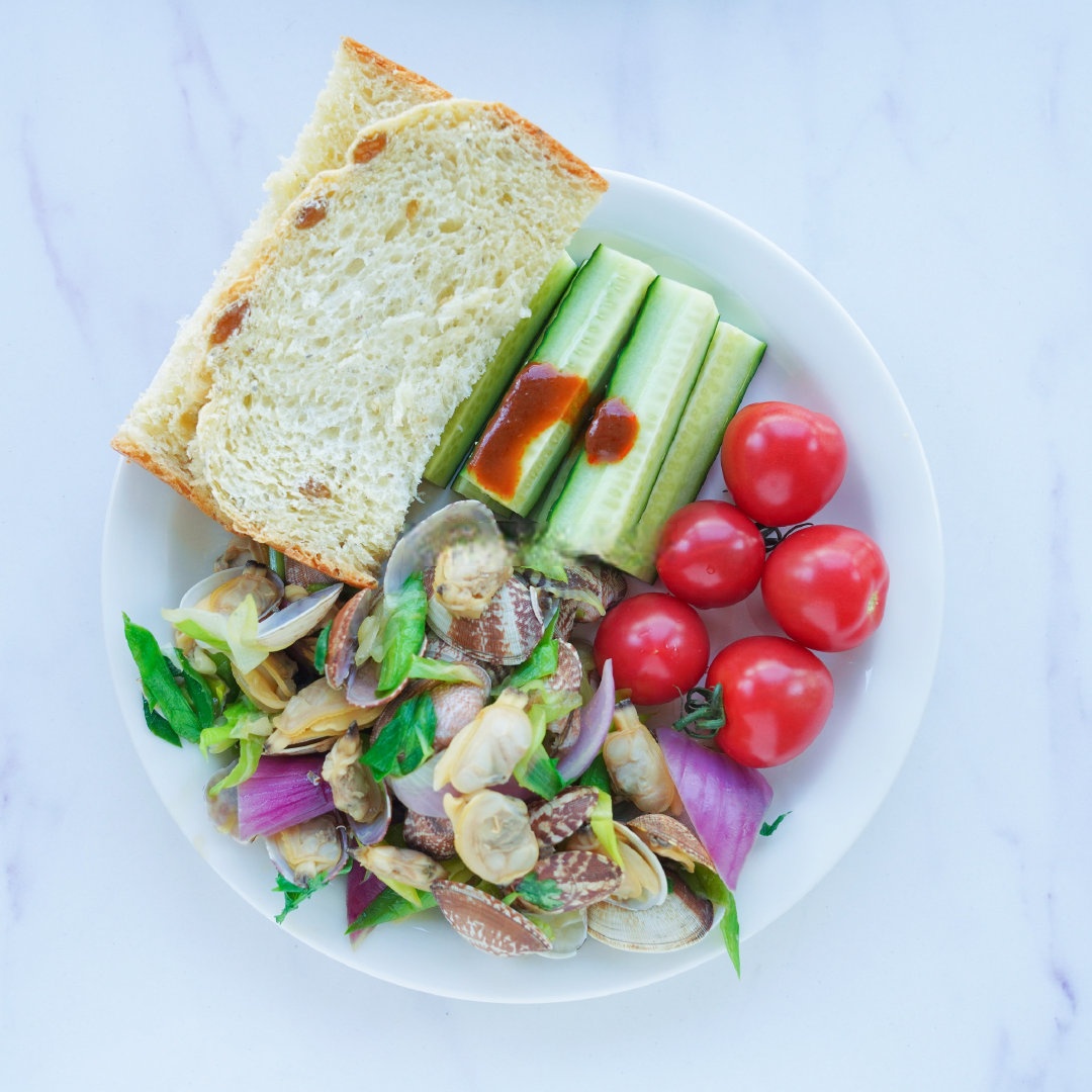 早餐面包夹蔬菜(面包夹蔬菜叫什么)