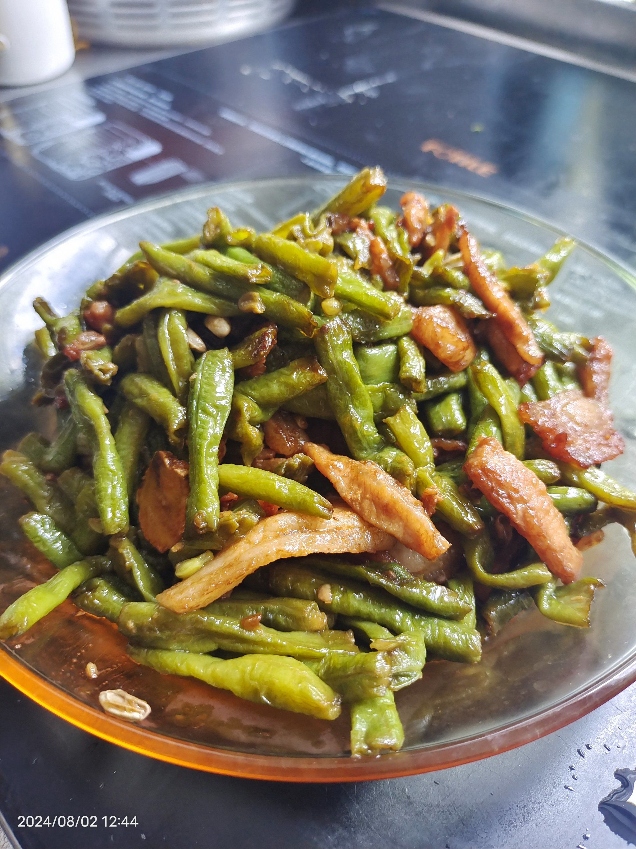 特色炒缸豆图片(清炒缸豆角的家常做法) 特色炒缸豆图片(清炒缸豆角的家常做法)