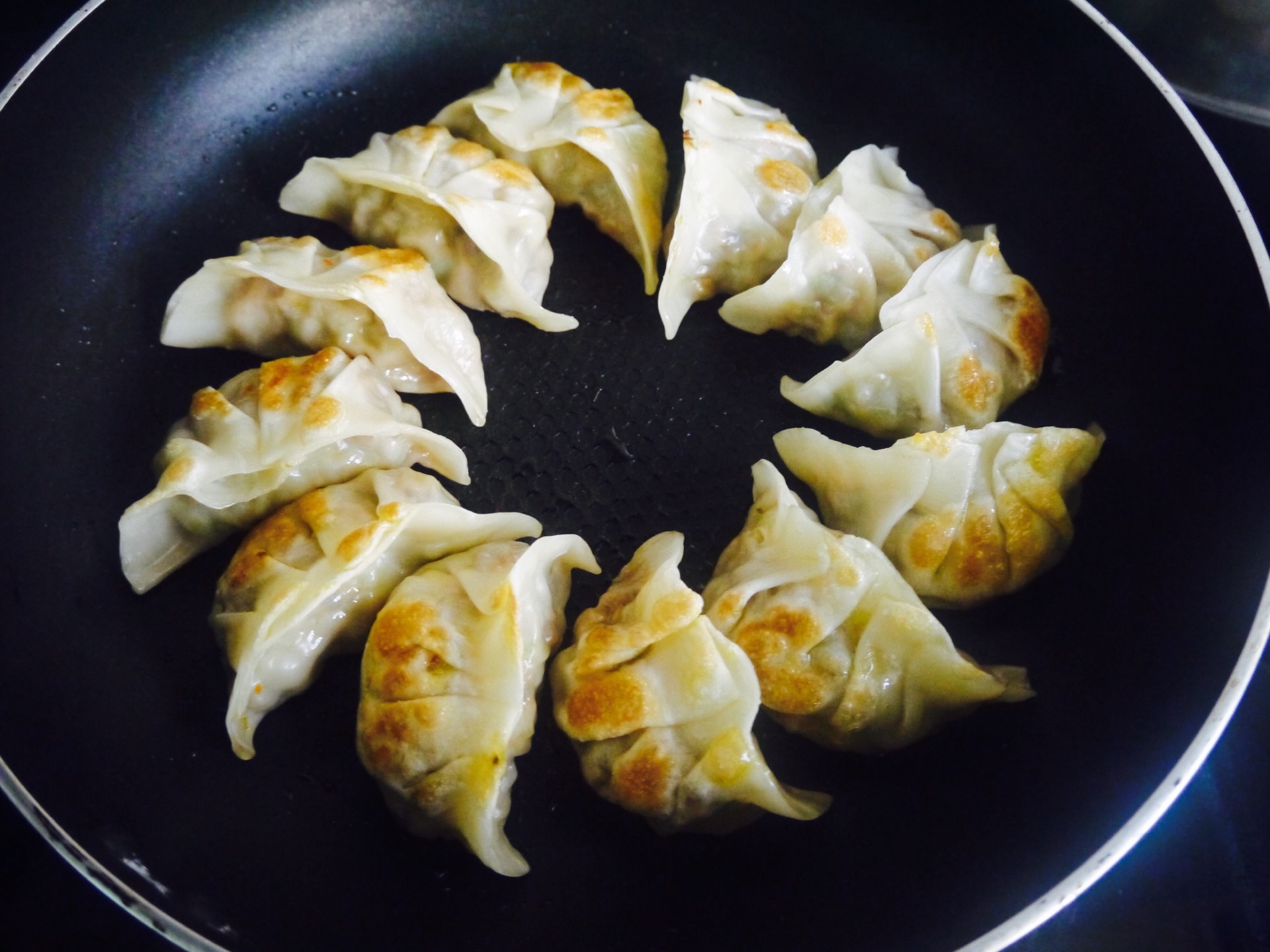 包菜馅子素菜饺子(包菜馅子素菜饺子的做法) 包菜馅子素菜饺子(包菜馅子素菜饺子的做法)