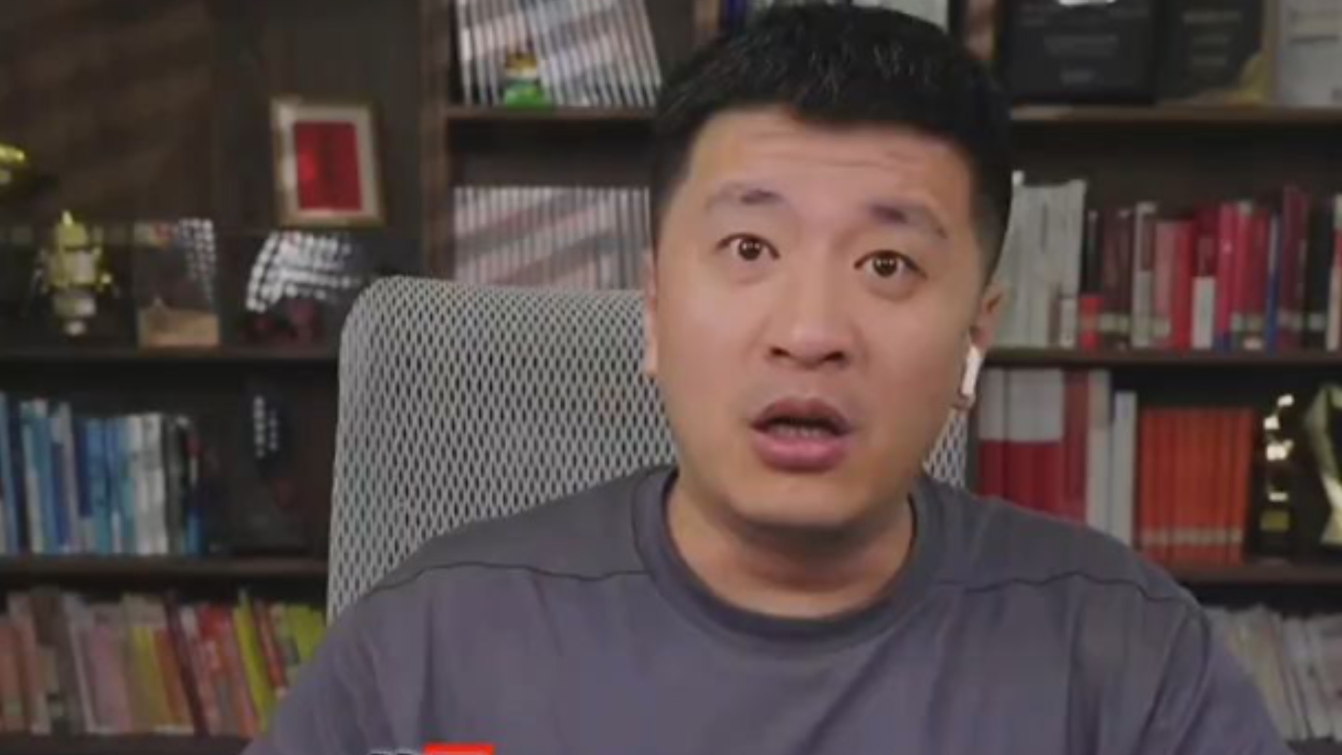 张雪峰小吃(张雪峰爆笑合集) 张雪峰小吃(张雪峰爆笑合集)