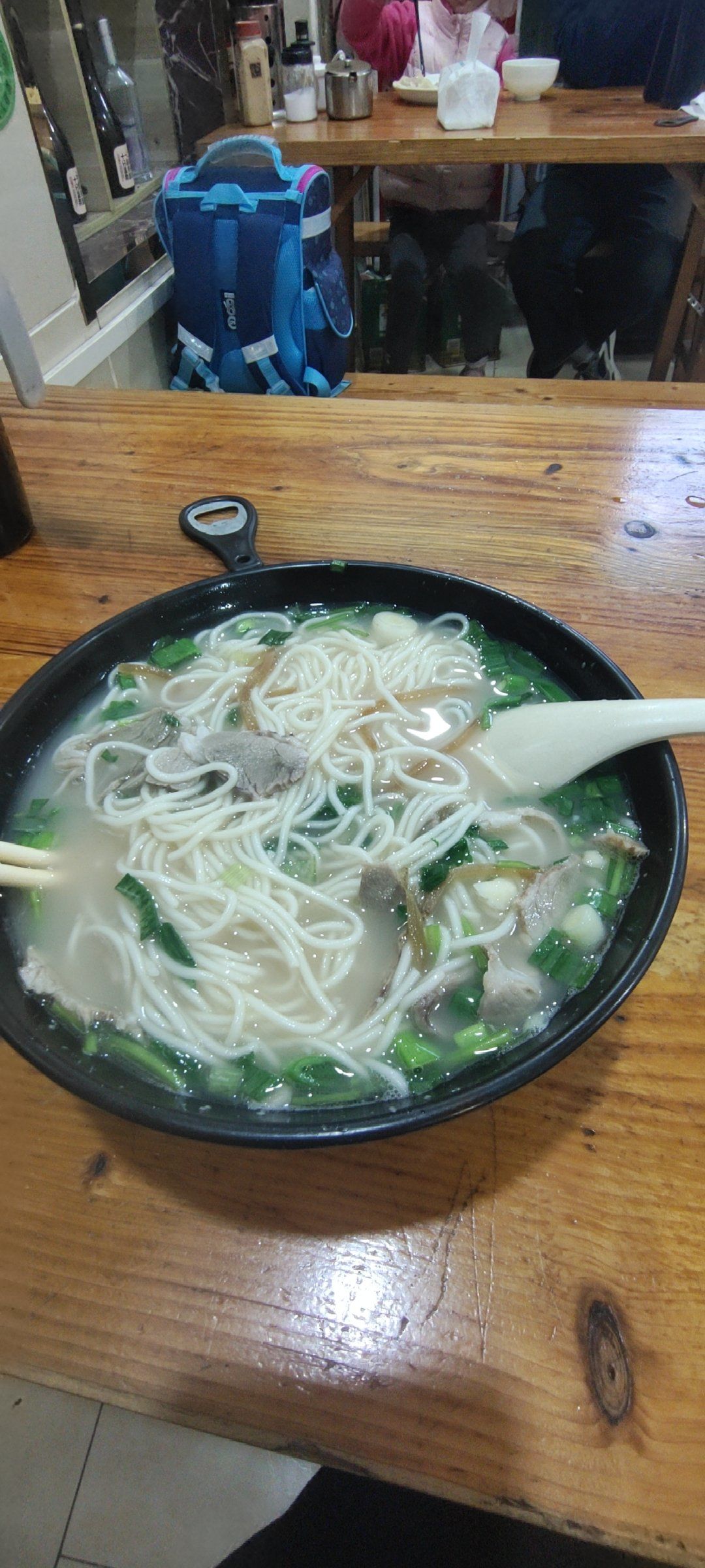 家常羊肉汤面(羊肉汤面的做法大全) 家常羊肉汤面(羊肉汤面的做法大全)