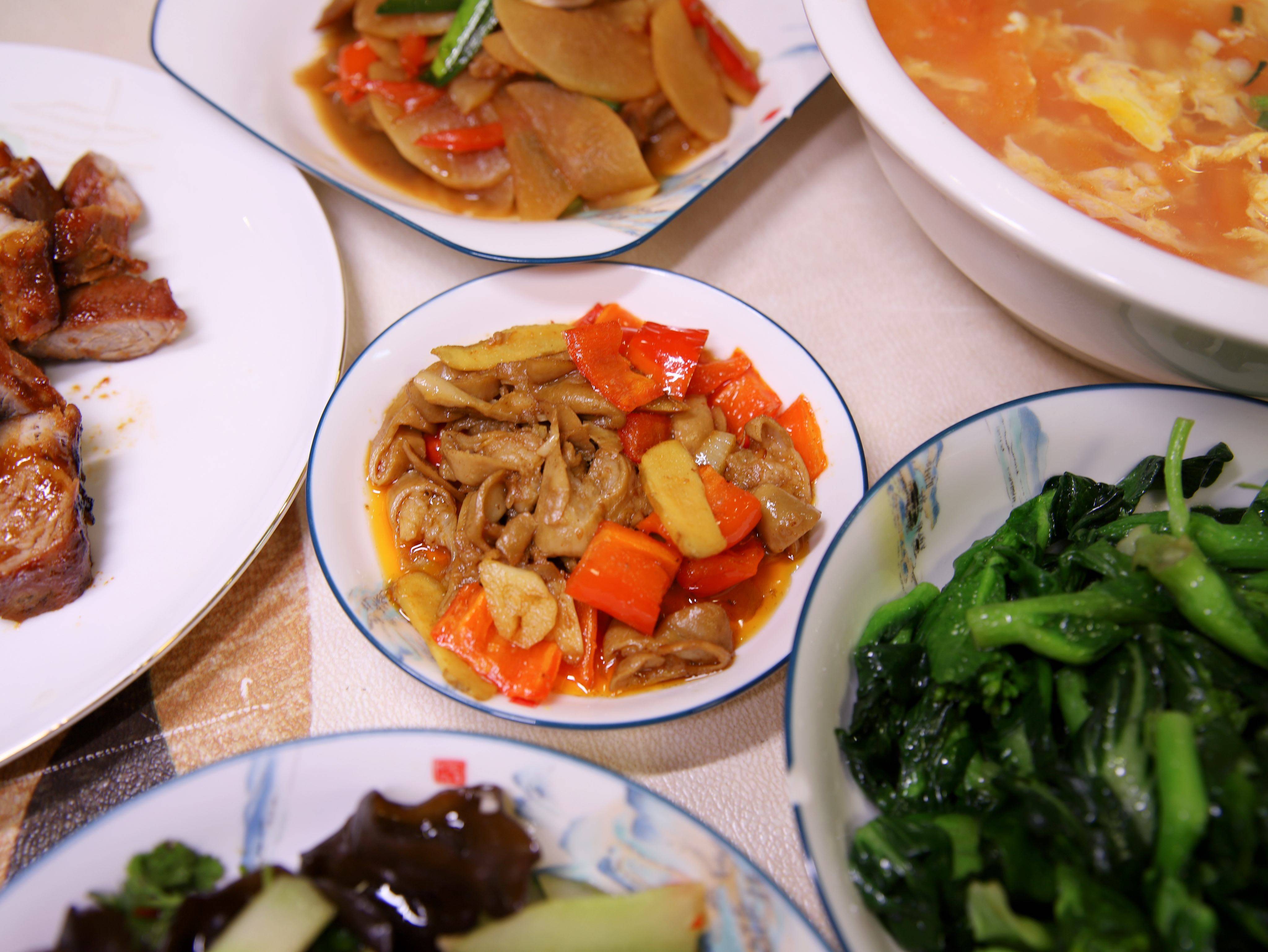 早餐荤菜都有哪些(早餐的荤菜) 早餐荤菜都有哪些(早餐的荤菜)