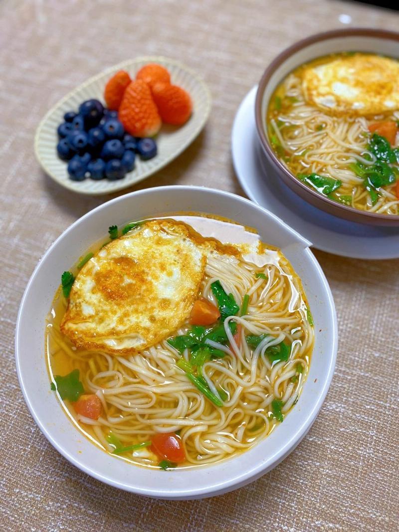 家庭早餐面条图片(家庭早餐面条图片真实) 家庭早餐面条图片(家庭早餐面条图片真实)